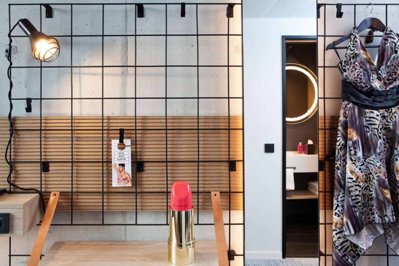 Moxy Rust Hotell Exteriör bild