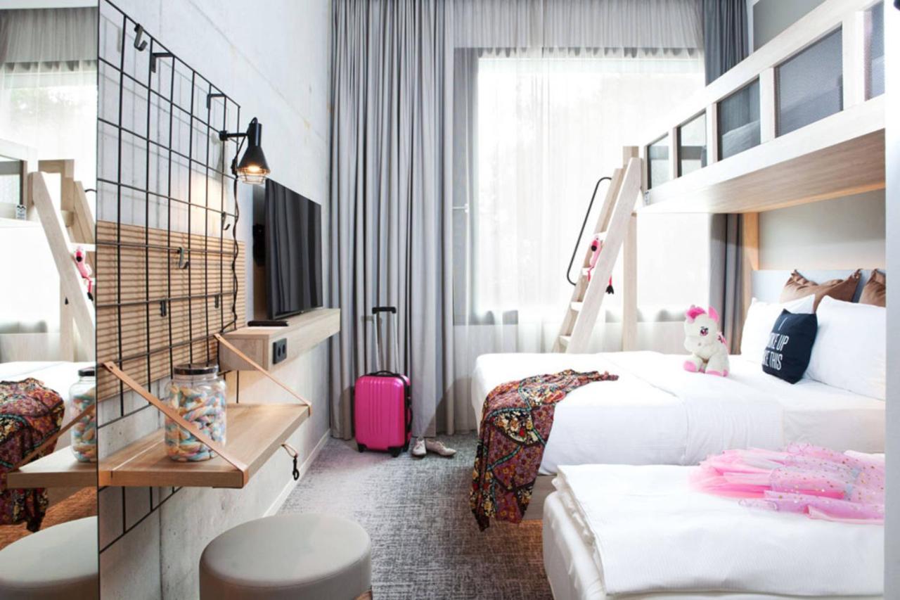 Moxy Rust Hotell Exteriör bild